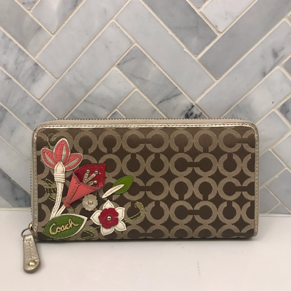 Coach Japan Op Art Wallet